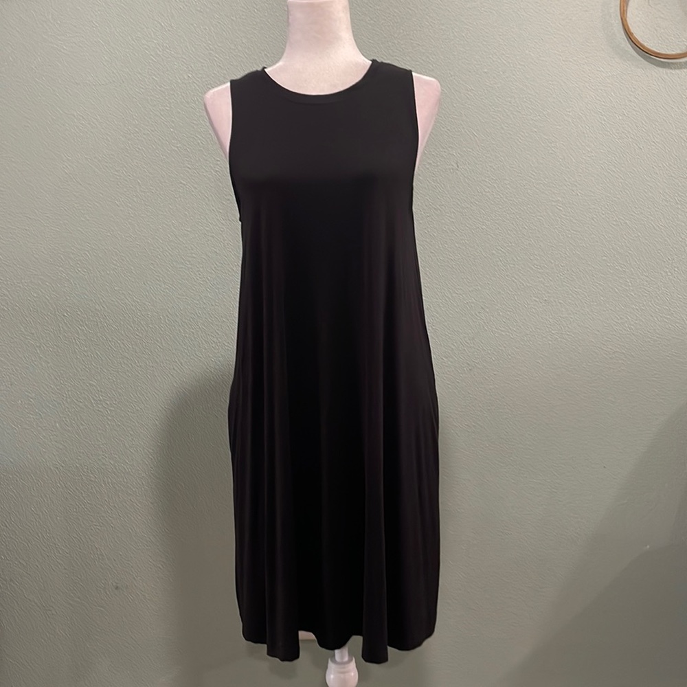 Time and Tru Black Short Sleeve Dress